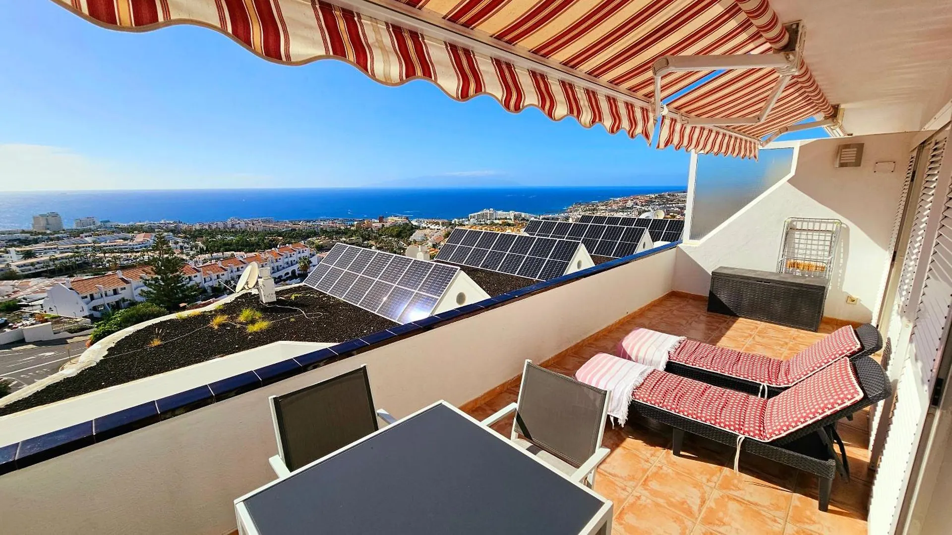 Cozy Sea Views Apartment In Costa Adeje Spain